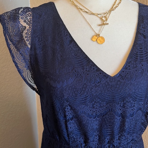 Fossil - size S - navy blue lace dress with ruffle sleeves - Picture 2 of 5